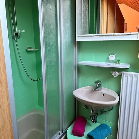 Klingelhoefer Apartment