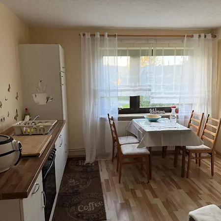 Klingelhoefer Apartment